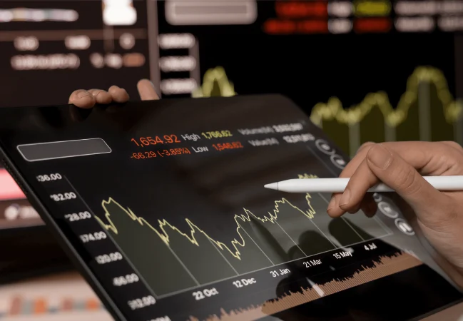 Leveraged CFD Trading: Risk Bucketing and Volatility-Sensitive Position Management